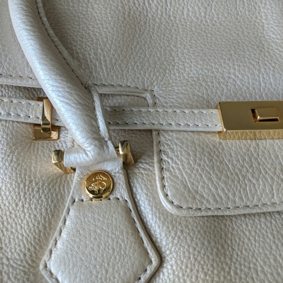 Brooks Brothers satchel in pearlized light pink - Picture 2 of 7